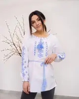 Вышитая детская блуза Яринка с синей вышивкой 170