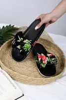 Шлепанцы женские летние черные Б1594