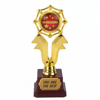 Статуэтка 570901 Выпускник На гребне волны Classic BEST