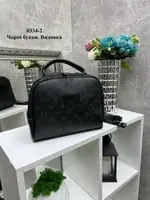 Чорні літери вдавка — молодіжний каркасний клатч з двома блискавками 0334-2