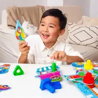Развивающая игра Fisher-Price Парк развлечений с болтиками (VT2905-21)