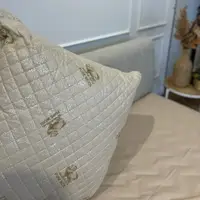 Подушка стеганая из натуральной овчины Leri Max Pure Wool 21506 50х50 см бежевая