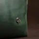 Кожаная косметичка унисекс GRANDE PELLE 11573 Зеленый