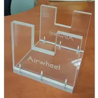 Акриловий демонстраційний стенд Airwheel для моноколеса 01.08.M-00-L13-01A