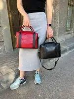 Чорна - зміїний принт - стильна, молодіжна сумочка на блискавці зі знімним ремінем (0567-2)