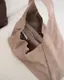Женская  замшевая сумка «Кей» бежевая