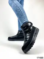 Зимние ботинки дутики женские черные на меху, на липучке