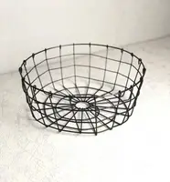 Фруктовница DecorArt "Паутинка" 25x11 см черный