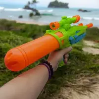 Водний пістолет з накачуванням (54 см.), салатовий
