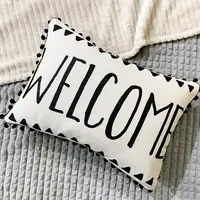 Подушка из мешковины с помпонами Welcome 45x32 см (43PHBP_22NG006)