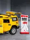Модель автомобиля Hummer H2 из металла 1:24. Металлическая машинка Хаммер H2 желтая, звук мотора и свет фар