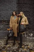 Lucherino 606 ЧОРНИЙ — гладка екошкіра — великий якісний фабричний рюкзак із вертикальними кишенями