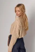 Укорочений в'язаний джемпер oversize з косичками - світло-коричневий цвет, M