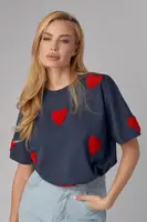 Женская футболка oversize с сердечками - темно-серый цвет, S
