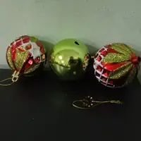 Уцінка. Новорічні прикраси, 20 штук, кульки, D=6 см, у слюді   - Пошкоджене пакування та іграшки