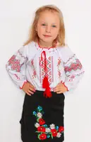 Вишита дитяча блуза Марта з червоною вишивкою