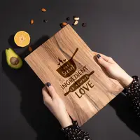 Дошка обробна M "The secret ingredient is always love" з горіха