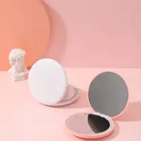 Карманное круглое зеркало для макияжа с LED подсветкой Pocket Mirror USB