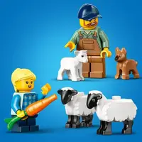 Конструктор LEGO City Красный фермерский трактор с прицепом и овцами 116 деталей (60461)
