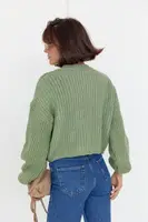 Короткий в'язаний джемпер oversize - м'ятний колір, S