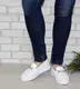Женские туфли лоферы с перфорацией. белый