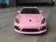 Модель автомобиля Porsche Panamera RESTEQ 1:32 — розовая инерционная машинка с открывающимися дверями, звуком и светом