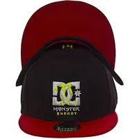 Кепка с прямым козырьком R16032 черный-красный