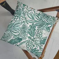 Подушка на стул с завязками, садовый текстиль Лесная тема 40x40x4 см