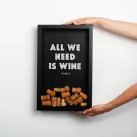 Рамка для винных пробок "All we need is wine", Черный, английский