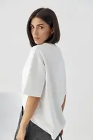 Однотонна брендова футболка Crep - молочний цвет, M