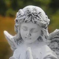 Ангел на підставці у віночку молиться світиться 32*15*12 см Гранд Презент СП528-4 світиться