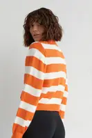 В'язаний джемпер oversize в смужку - оранжевий колір, M