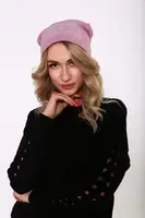 Шапка женская - уценка цвет пудровый 126R038F-U