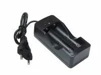 Зарядное устройство на 2 аккумулятора для Li-Ion 3.7 V 18650 с кабелем (6862)