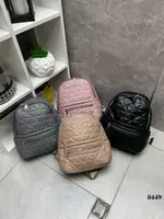 Чорний - молодіжний стьобаний рюкзак на блискавці з додатковими кишенями (0449)