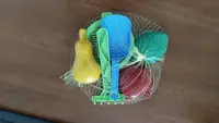 Песочный набор - лопата, грабли, пасочки, ситечко COLORPLAST
