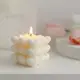 Свеча ароматическая "Кубик сердец" ручной работы в белом цвете