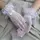 Перчатки кружевные Гламур 24см (белые)