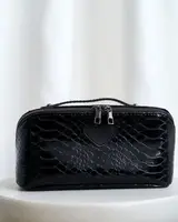 Женская косметичка «Паула» черная кобра