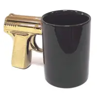 Чашка Пистолет (черная с золотом)