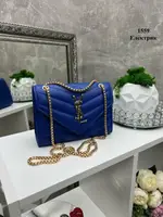 Электрик - молодежный изысканный каркасный стеганый клатч под клапаном с золотой цепочкой (1559)