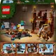 Конструктор LEGO Minecraft Бойцовский ринг в лесном имении 491 деталь (21272)
