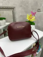 Червоний клатч на три відділення, кожне на блискавці (1038)