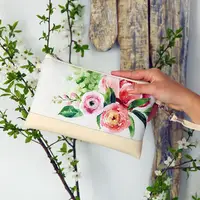 Клатч через плечо Нежная цветочная композиция 25x15 см (KL_21M018_SBR)