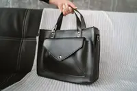 Lucherino 630 ЧОРНА — гладка екошкіра — якісна фабрична сумка в стилі Tote Bag