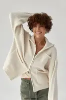 В'язаний кардиган на блискавці з кишенями - молочний цвет, ONE SIZE