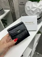 Натуральная кожа Черный– миниатюрный и вместительный стильный кошелек сверху лак на кнопке –10х10 см 1345