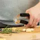 Пресс для чеснока KitchenAid Classic KCG132OHOBE 19 см черный