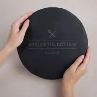Поднос из сланца "King of the kitchen" 24 см персонализированная, Черный, английский