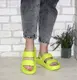 Женские шлепанцы из пены с фиксатором пяти зеленый.